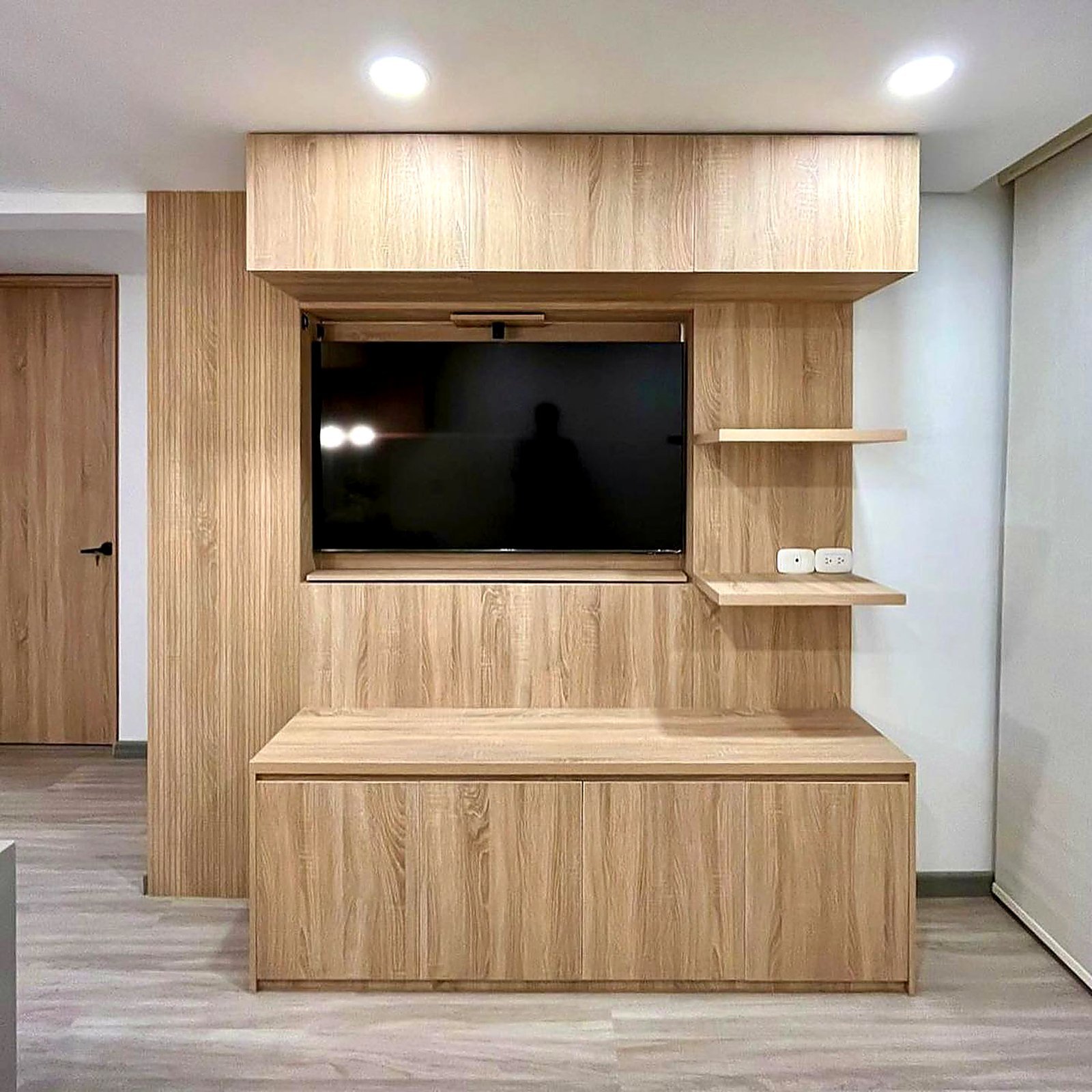 Mueble de sala y TV a la medida