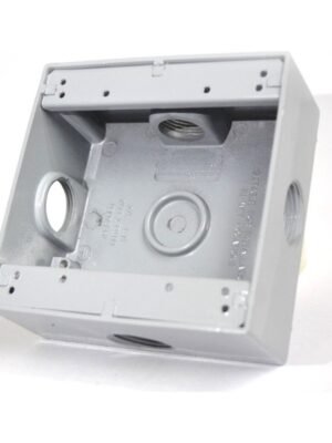 Caja 2400 3 Salidas 1/2" — Rawelt Caja 2400 3 Salidas 1/2" — Rawelt