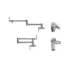 Grifería de pared para lavaplatos Sovrano Tessuto SVR1052 en níquel texturizado, extendida y plegada Grifería de pared para lavaplatos Sovrano Tessuto SVR1052 en níquel texturizado, extendida y plegada