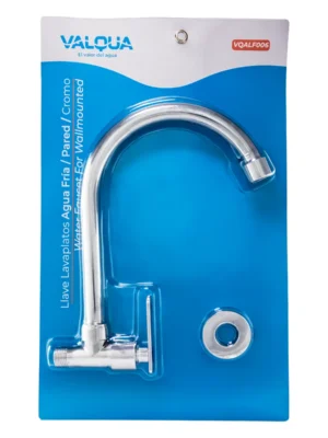 Llave de lavaplatos agua fría de pared cromo Valqua VQALF006 en su blíster transparente
